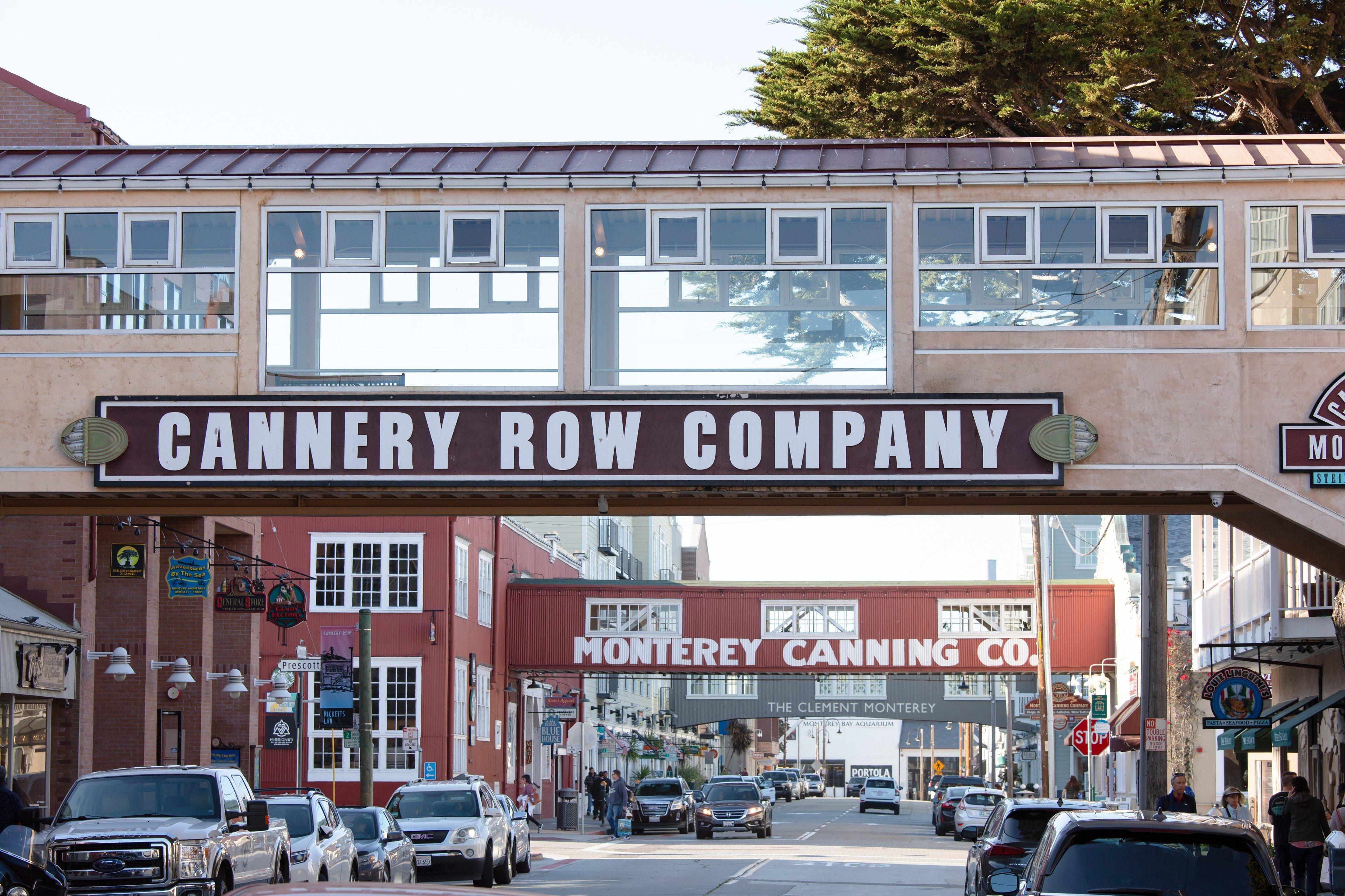Holiday Inn Express Monterey - Cannery Row By Ihg Buitenkant foto