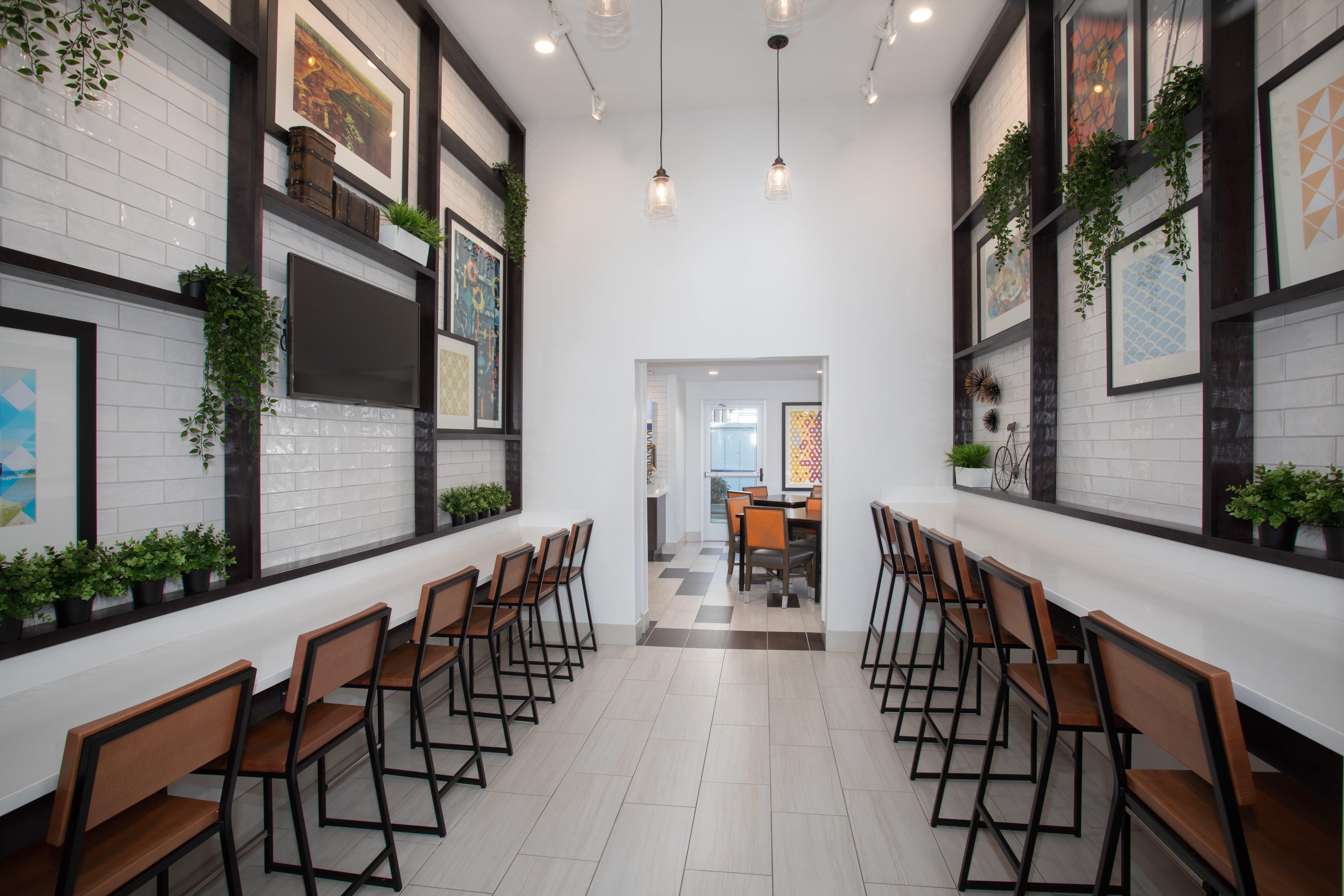 Holiday Inn Express Monterey - Cannery Row By Ihg Buitenkant foto