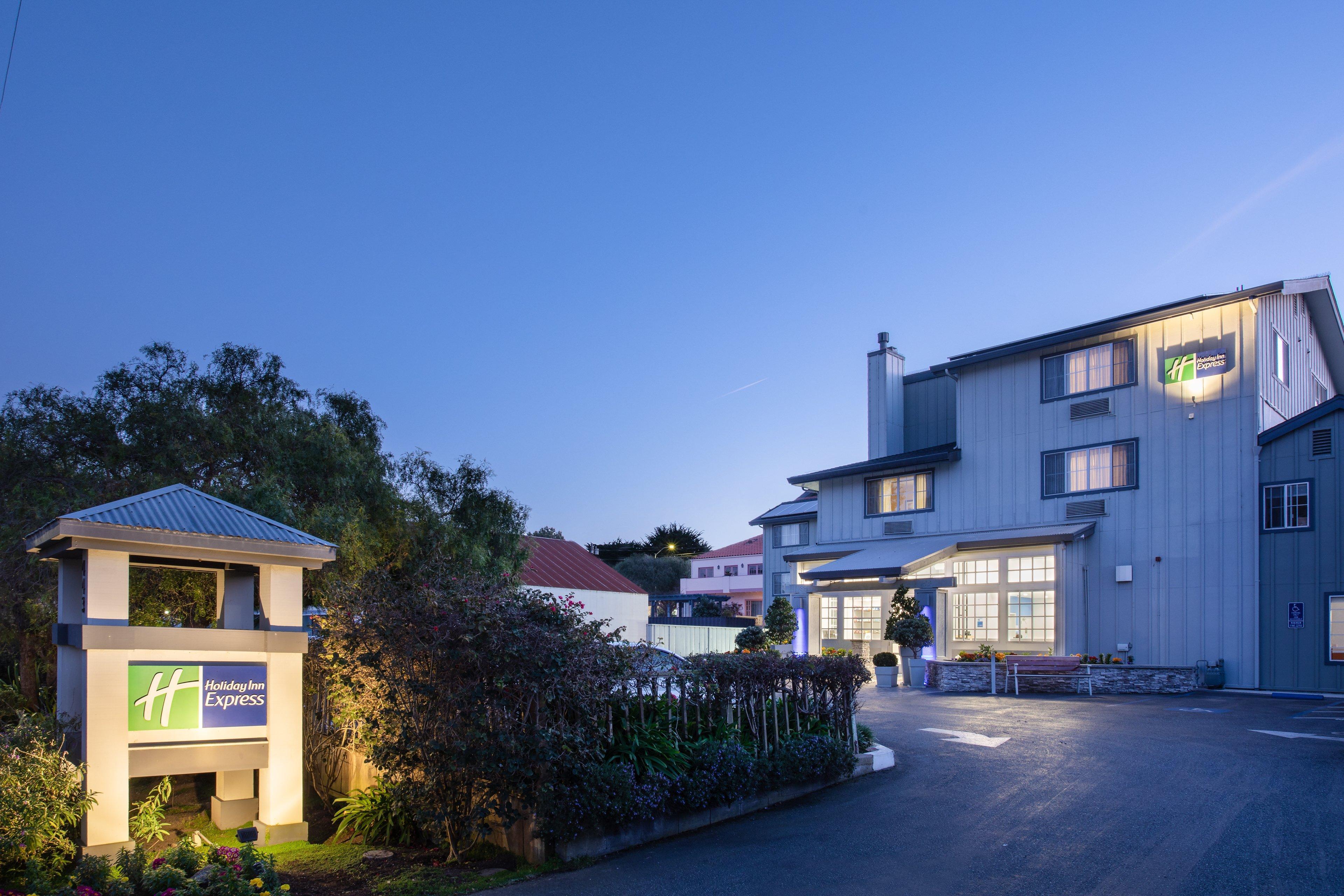Holiday Inn Express Monterey - Cannery Row By Ihg Buitenkant foto
